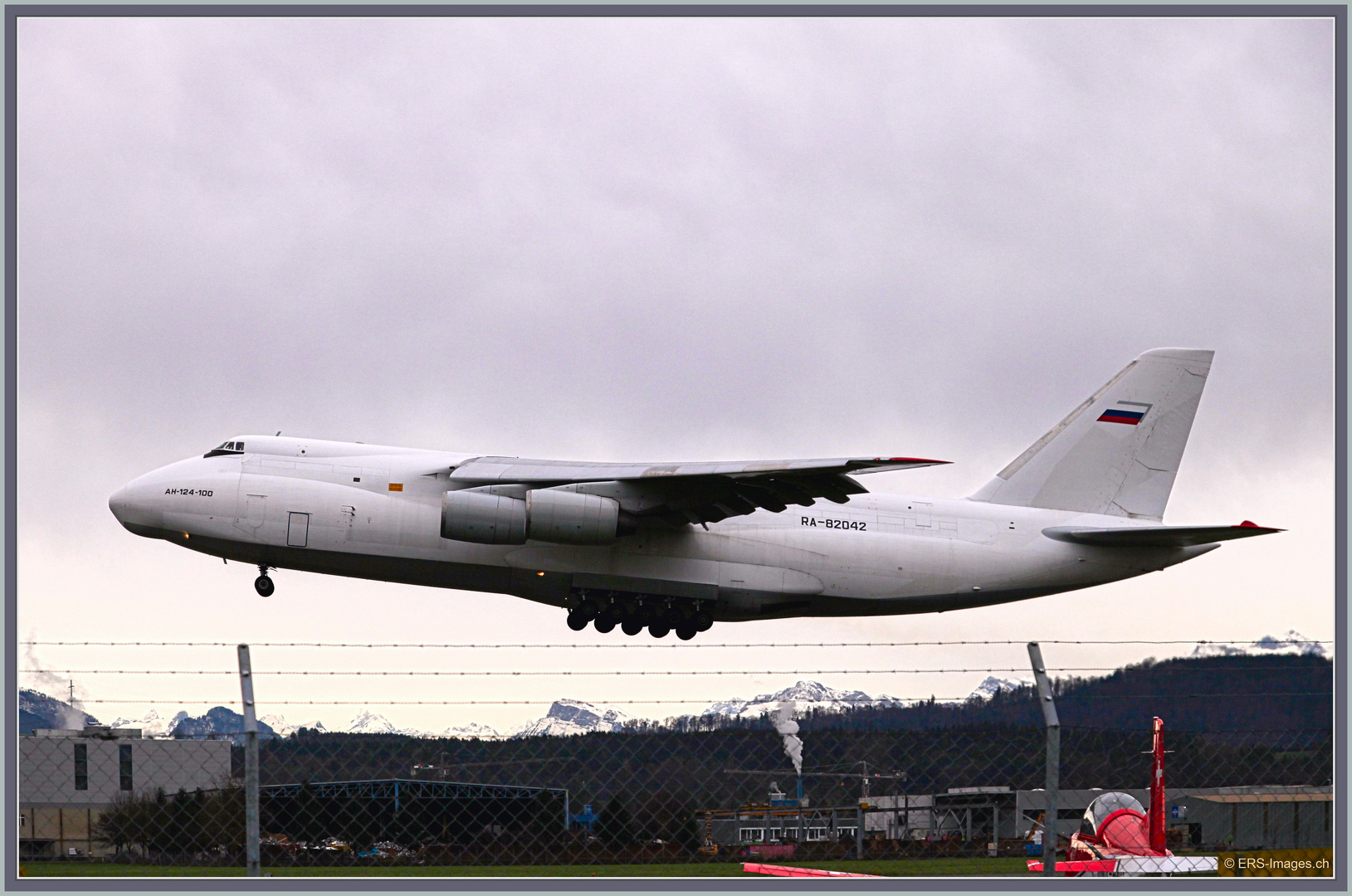 Antonov 124 Start Emmen 2019-12-11 010 (1) ©