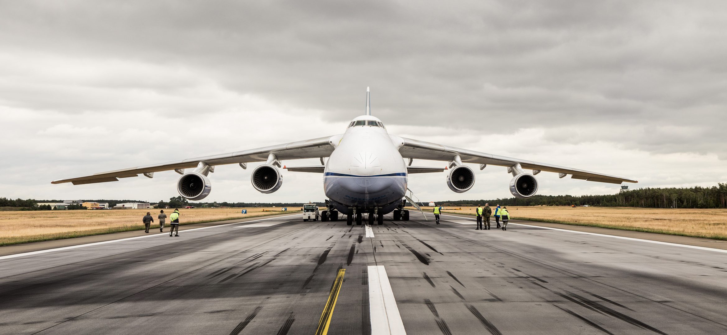 Antonov AN - 124