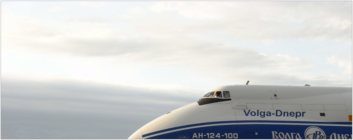 Antonov AN 124-100