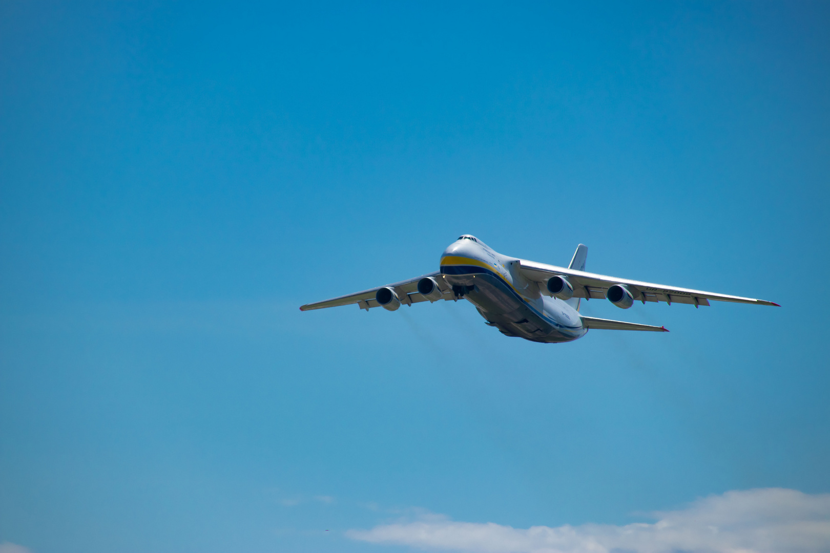 antonov an-124-100m-150