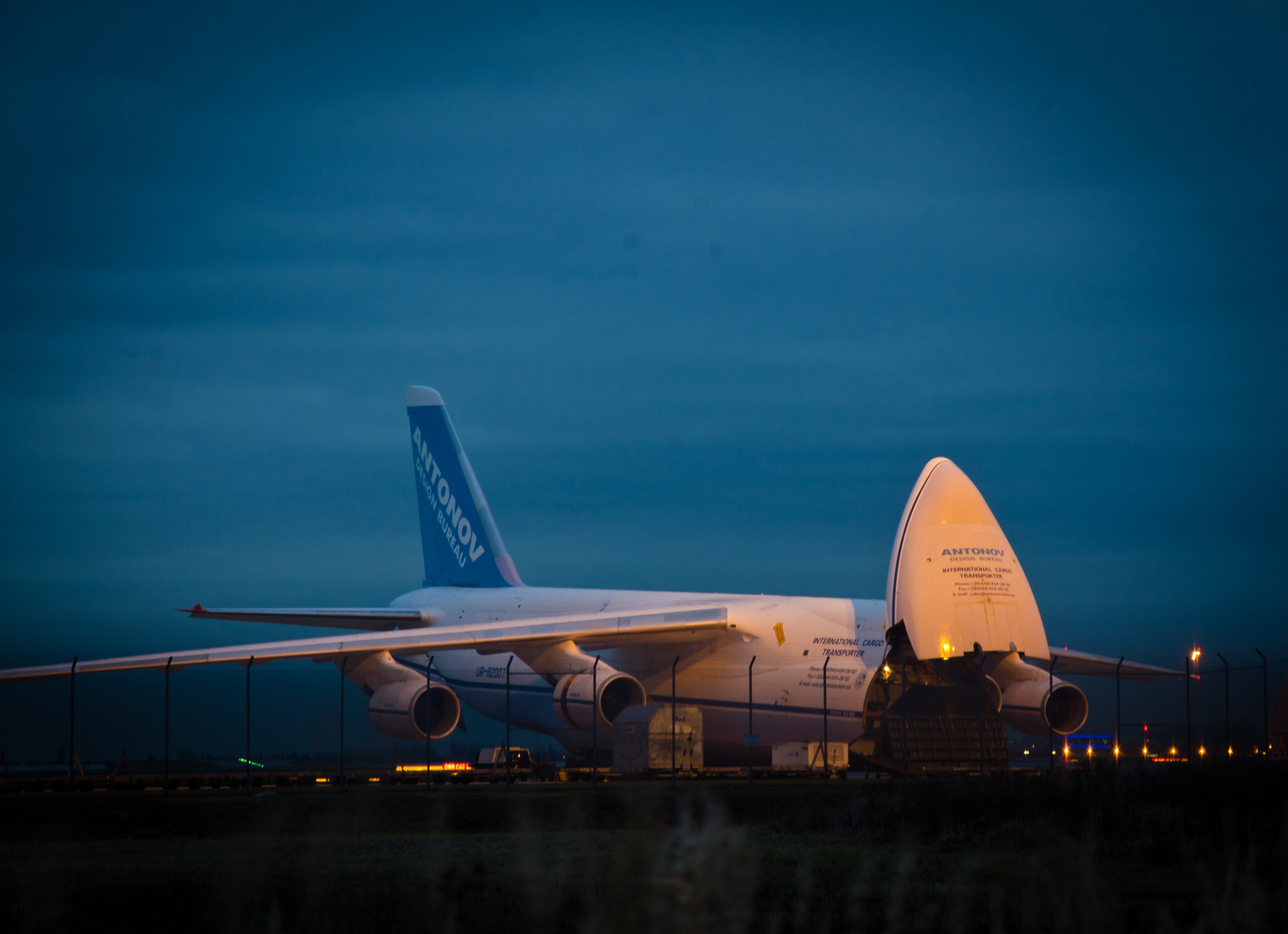 Antonov An-124