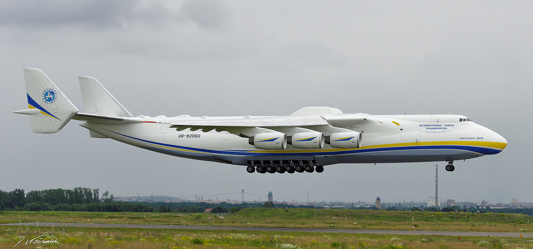 Antonov An-225 „Mrija“