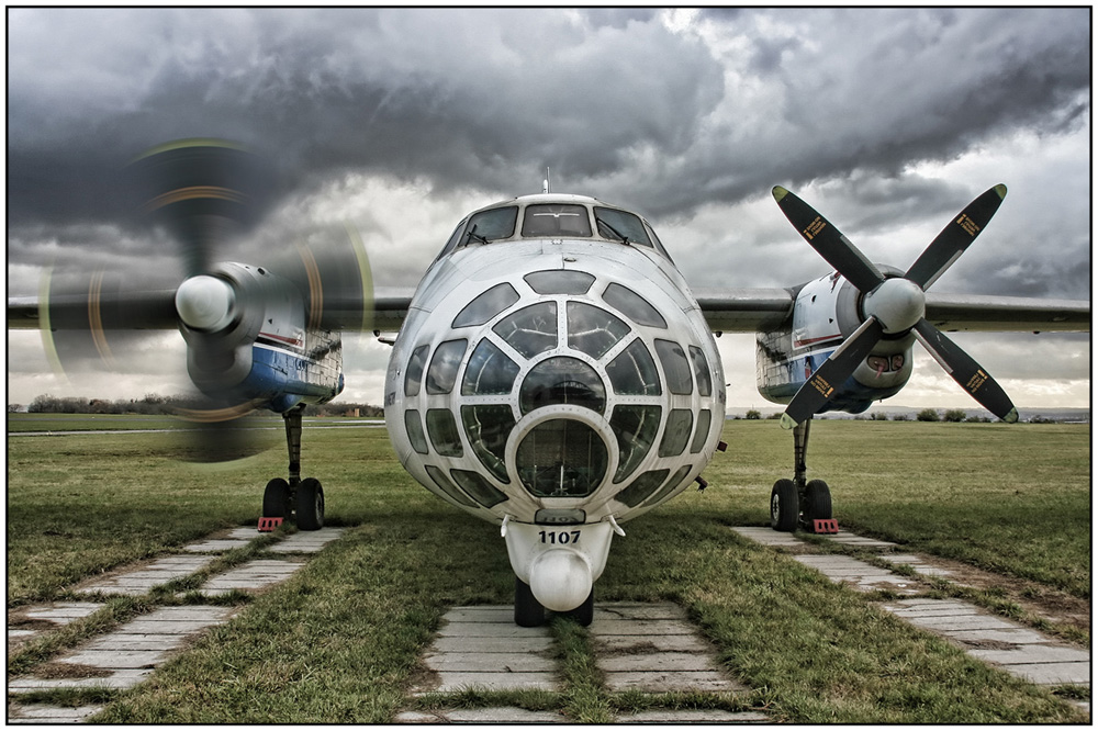 Antonov An-30FG (HDR)