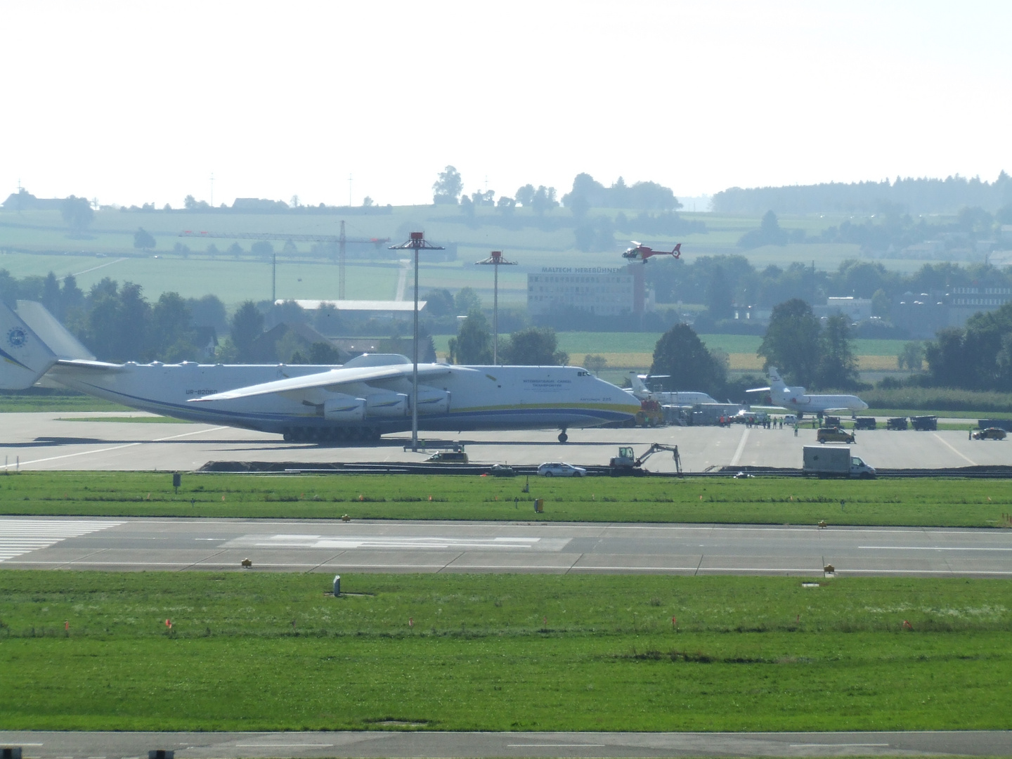 Antonov in Zürich am 24.09.2013