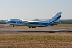 antonov124-100 Volga-Dnepr Airlines ...