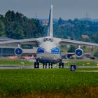 Antonow AN 124-100