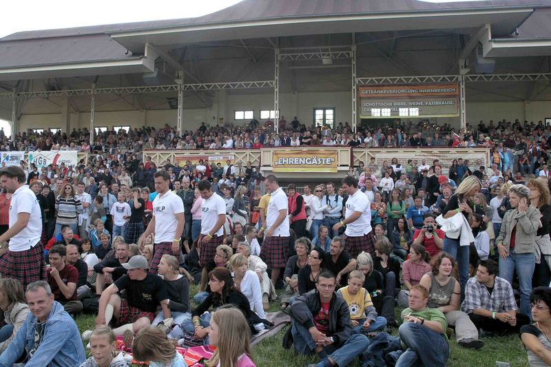 Antritt zum Tauziehen zu den 3. Internationalen HIGHLAND GAMES in Halle/S 2007