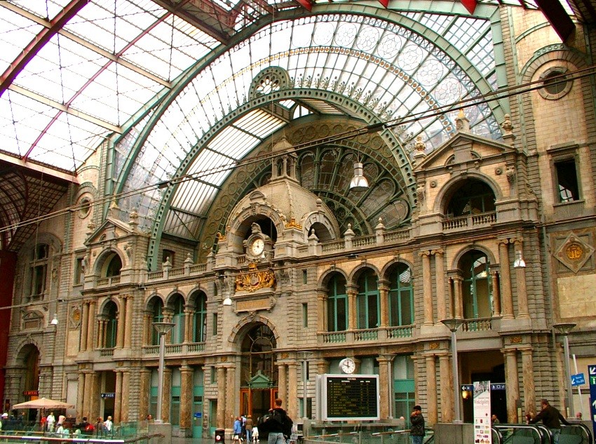 Antwerpen-Centraal