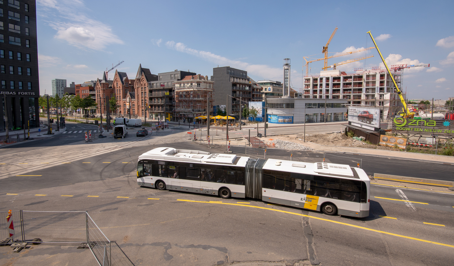 Antwerpen - Noorderlaan - View from Parkbrug