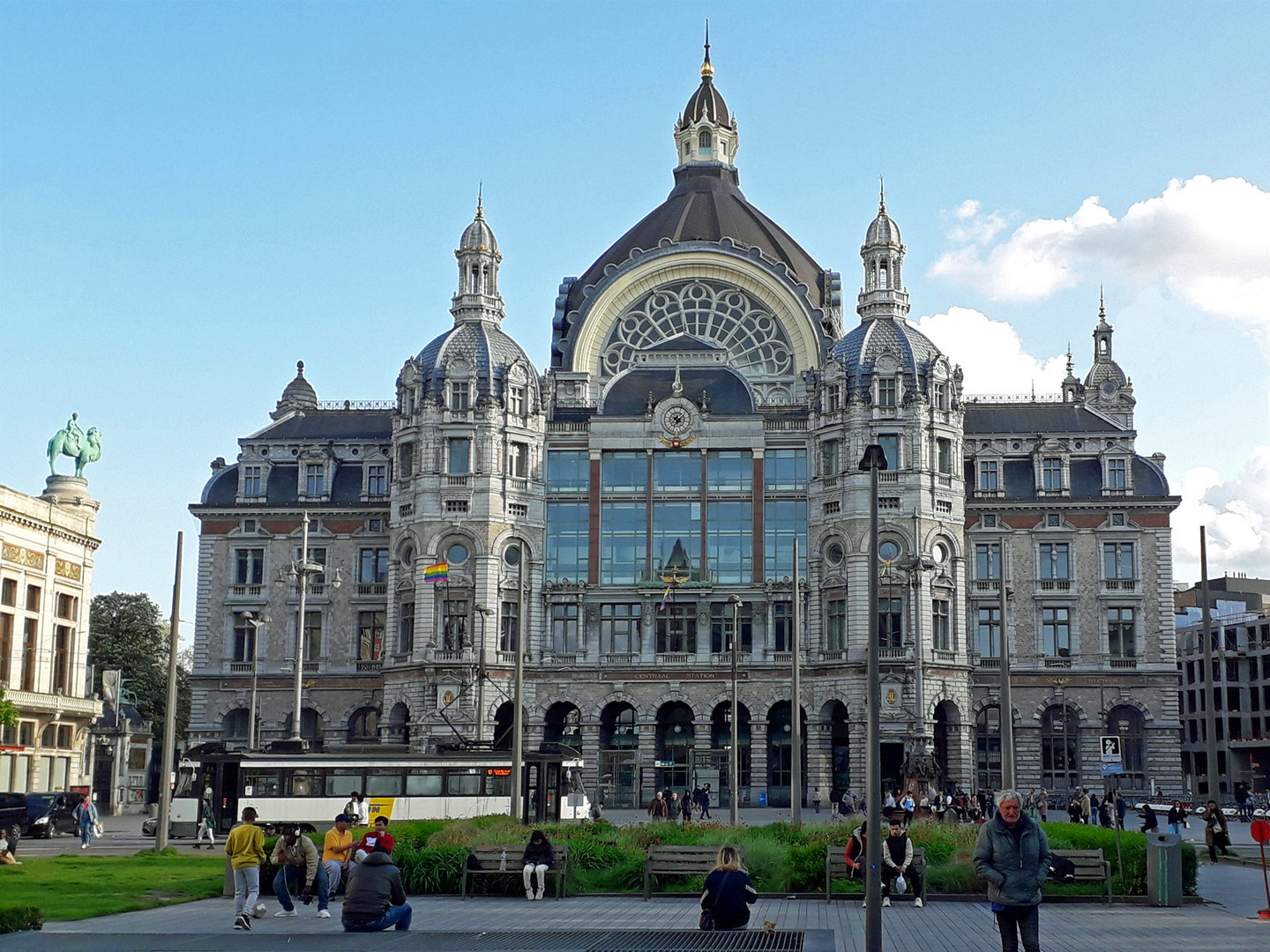 Antwerpen_Bahnhof_h2023