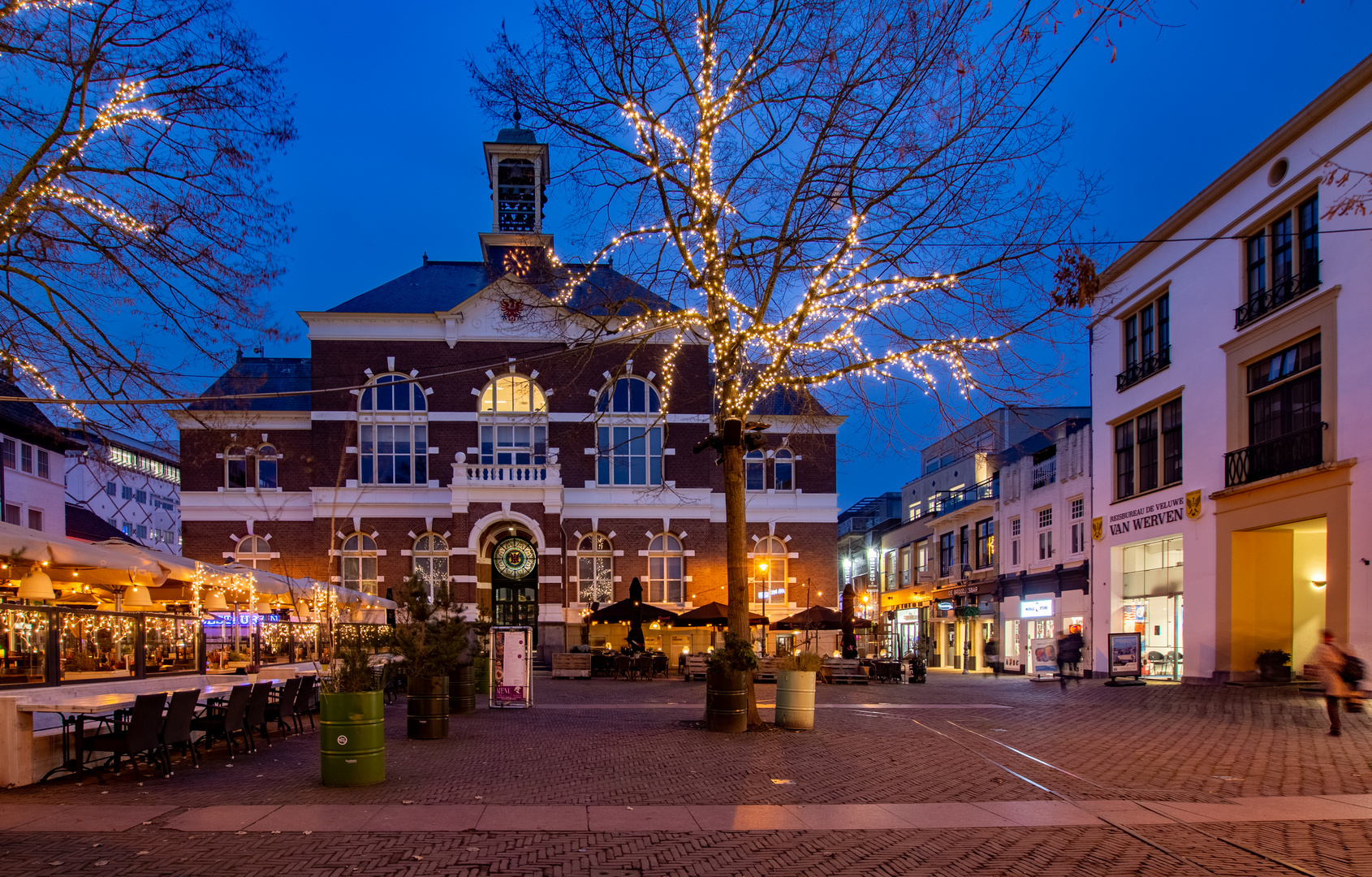 Apeldoorn - Raadhuisplein - Raadhuis - 02