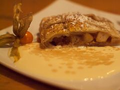 Apfelstrudel