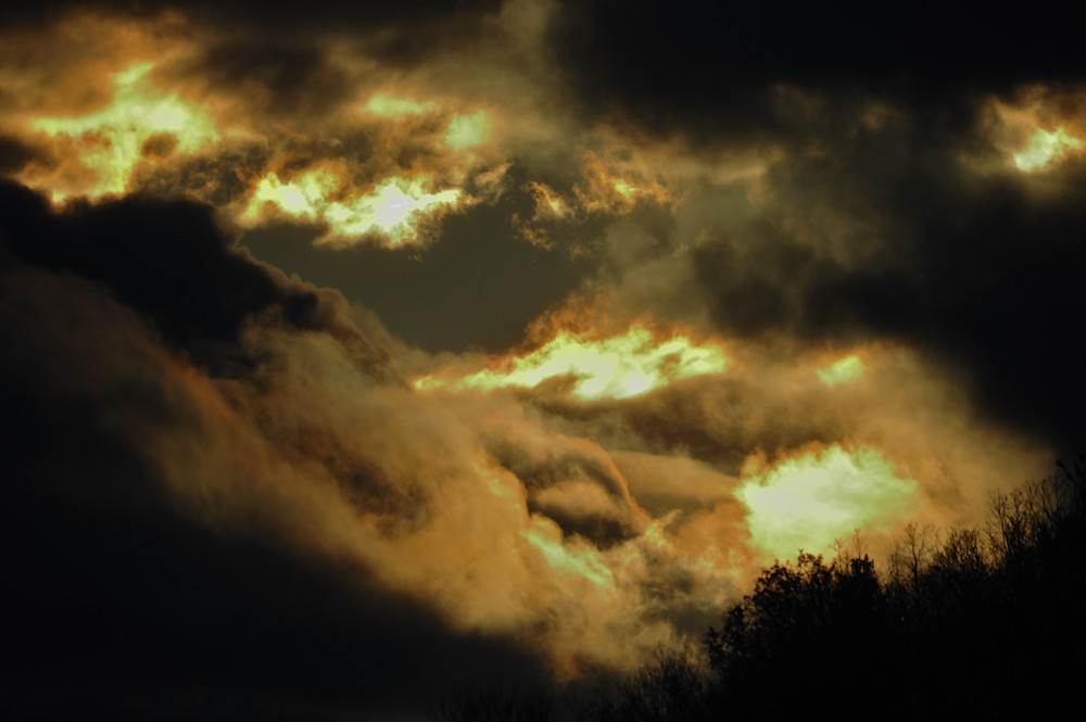 apocalyptic sky ...