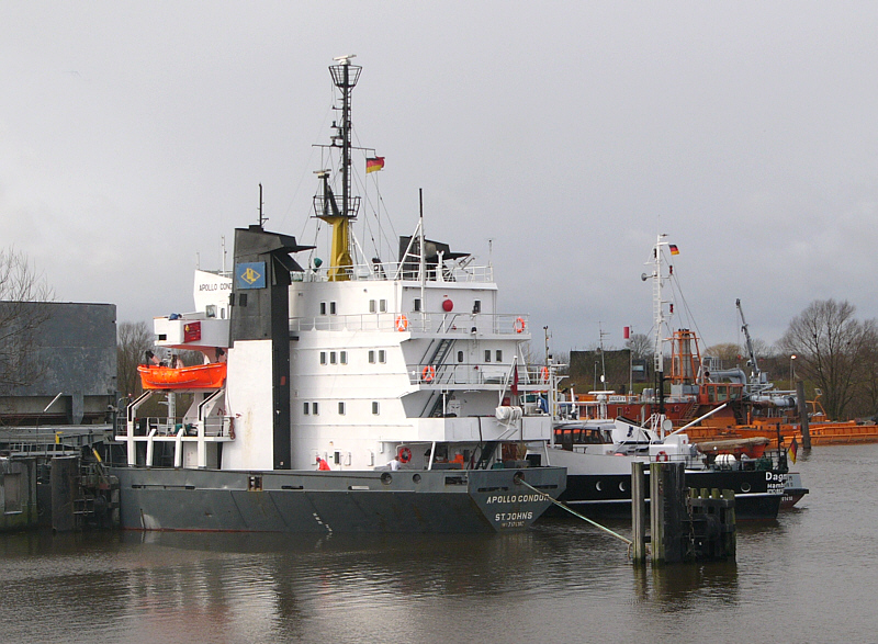 Apollo Condor im Dradenauhafen