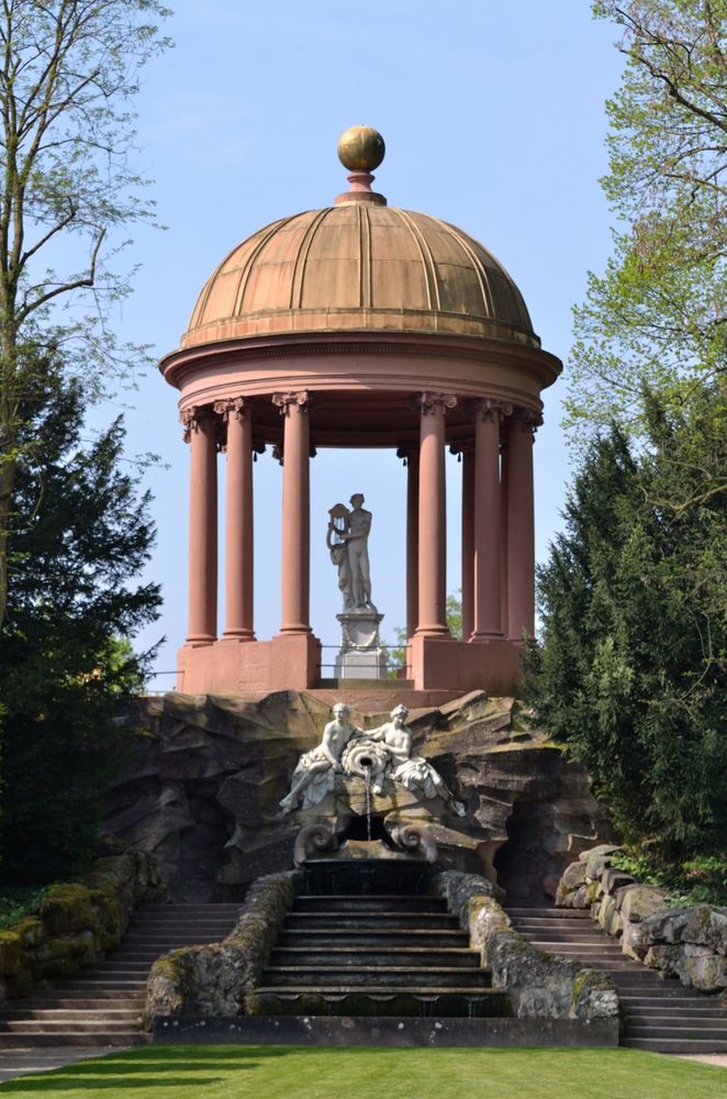 Apollo-Tempel im Schlossgarten Schwetzingen