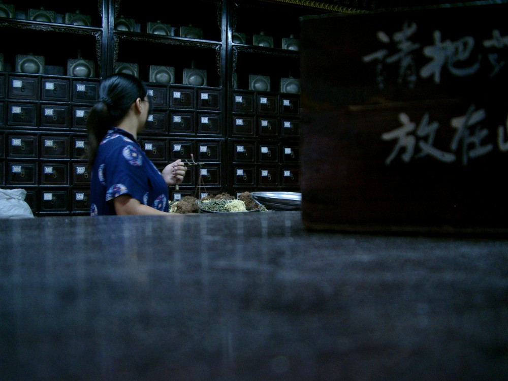 Apothekerin in China