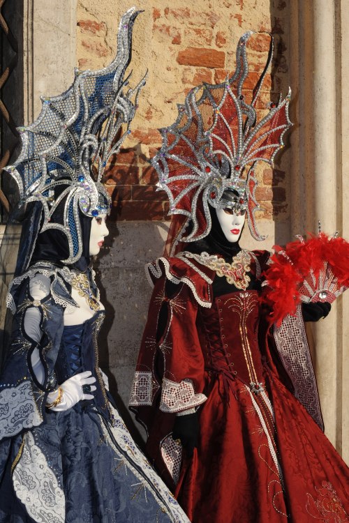 apparenze blu e rossa - Carnevale di Venezia 2012