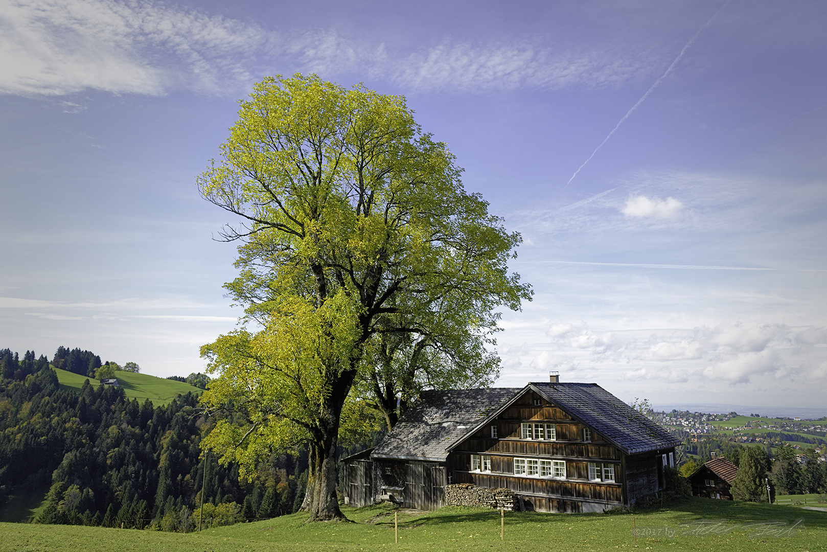 Appenzeller Bauernhaus im Herbst