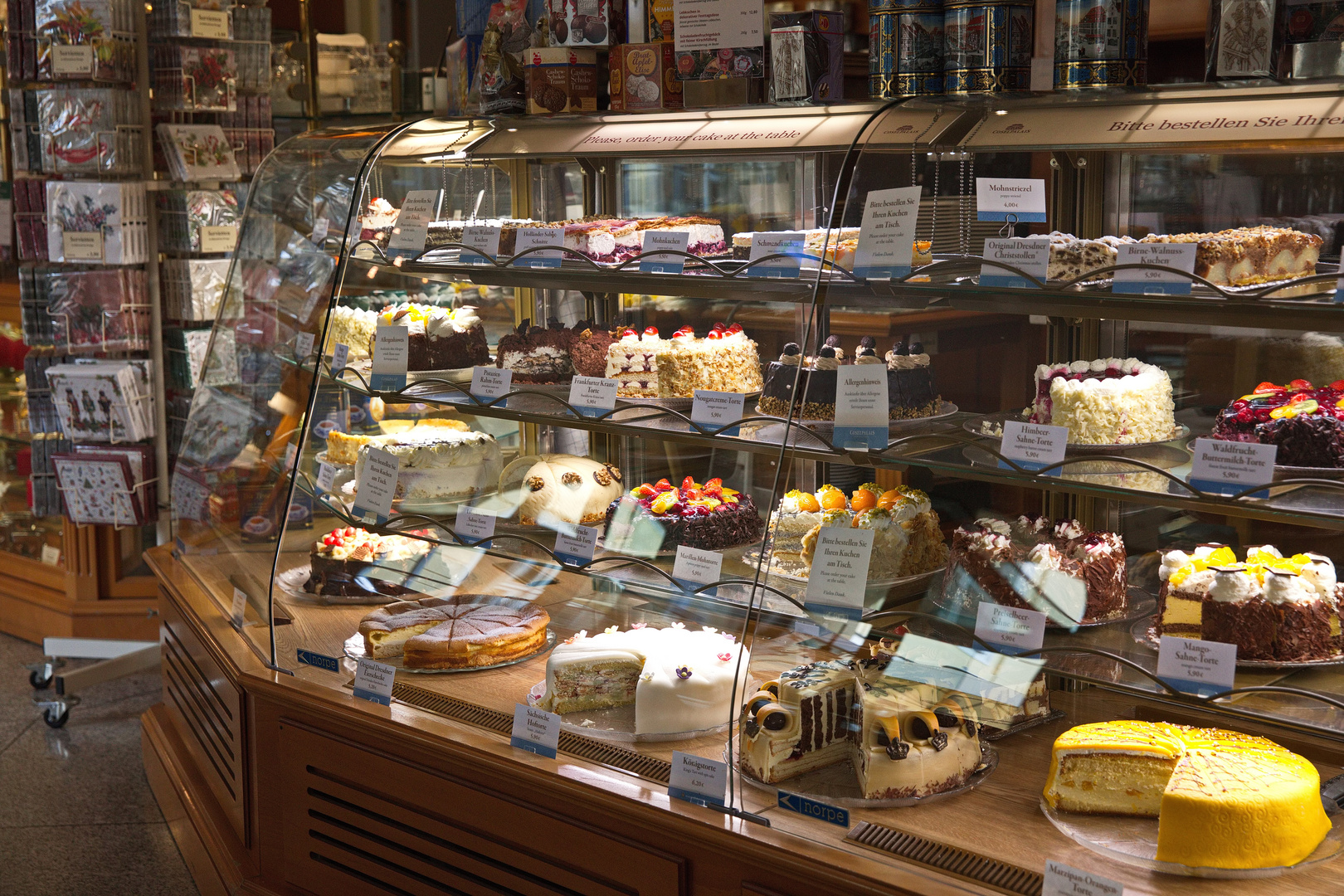 Appetit ? im Grand Cafe Gräfin Cosel Dresden Altstadt Foto & Bild