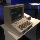 Apple //e