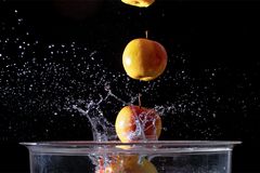 Apple Splash