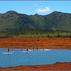 Apprentissage de paddleboard au parc de la Rivière Bleue