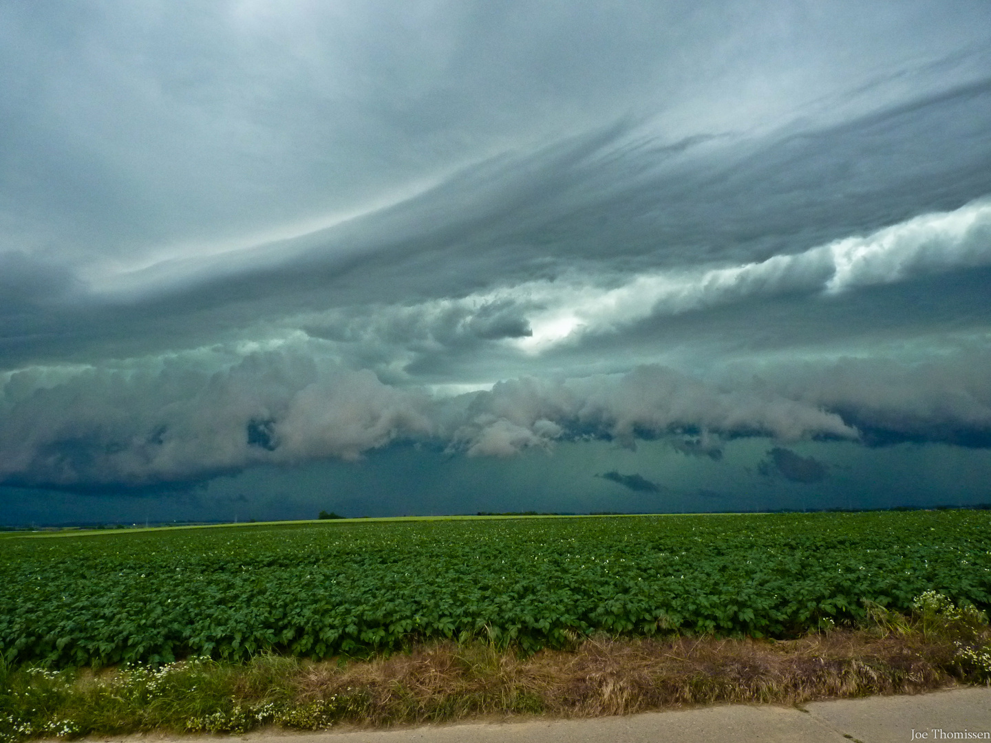 Approaching Shelf cloud