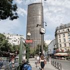 Approaching the Montparnasse tower