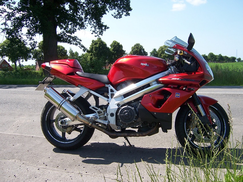 Aprilia SL1000 Falco