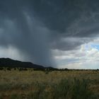 Aprilsturm über den Wüstenbergen