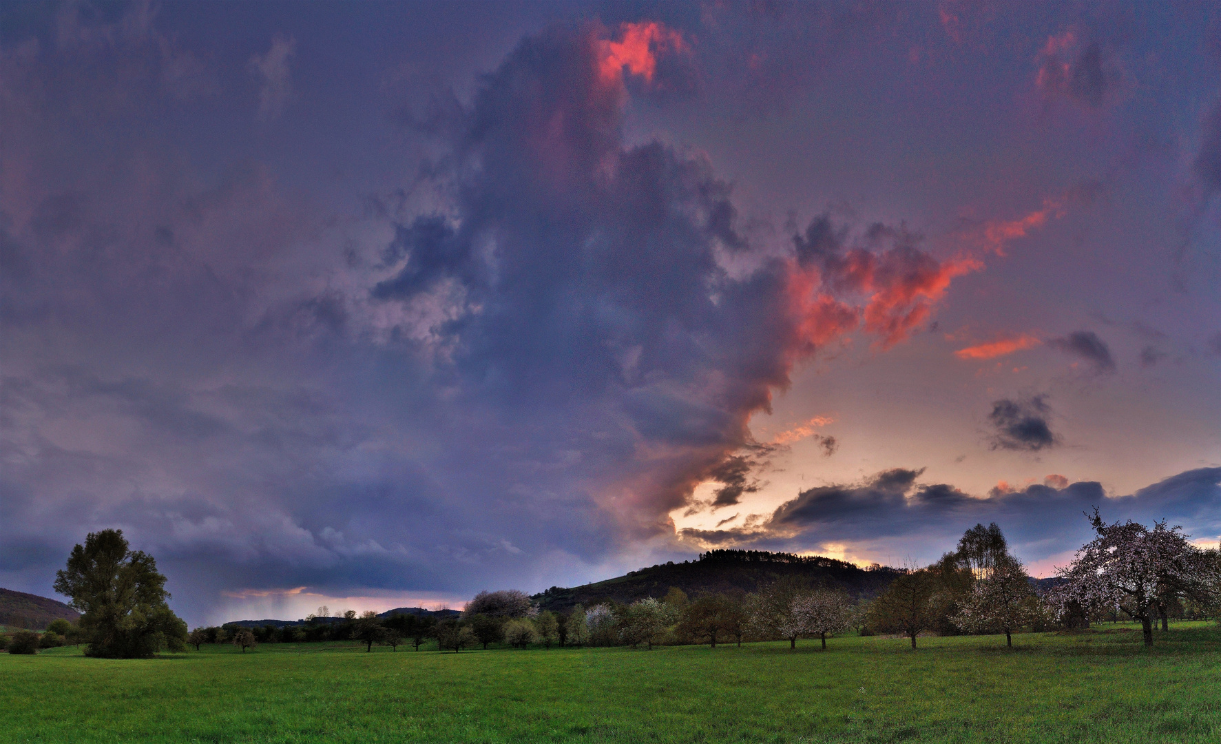 Aprilwetter im Taubertal.