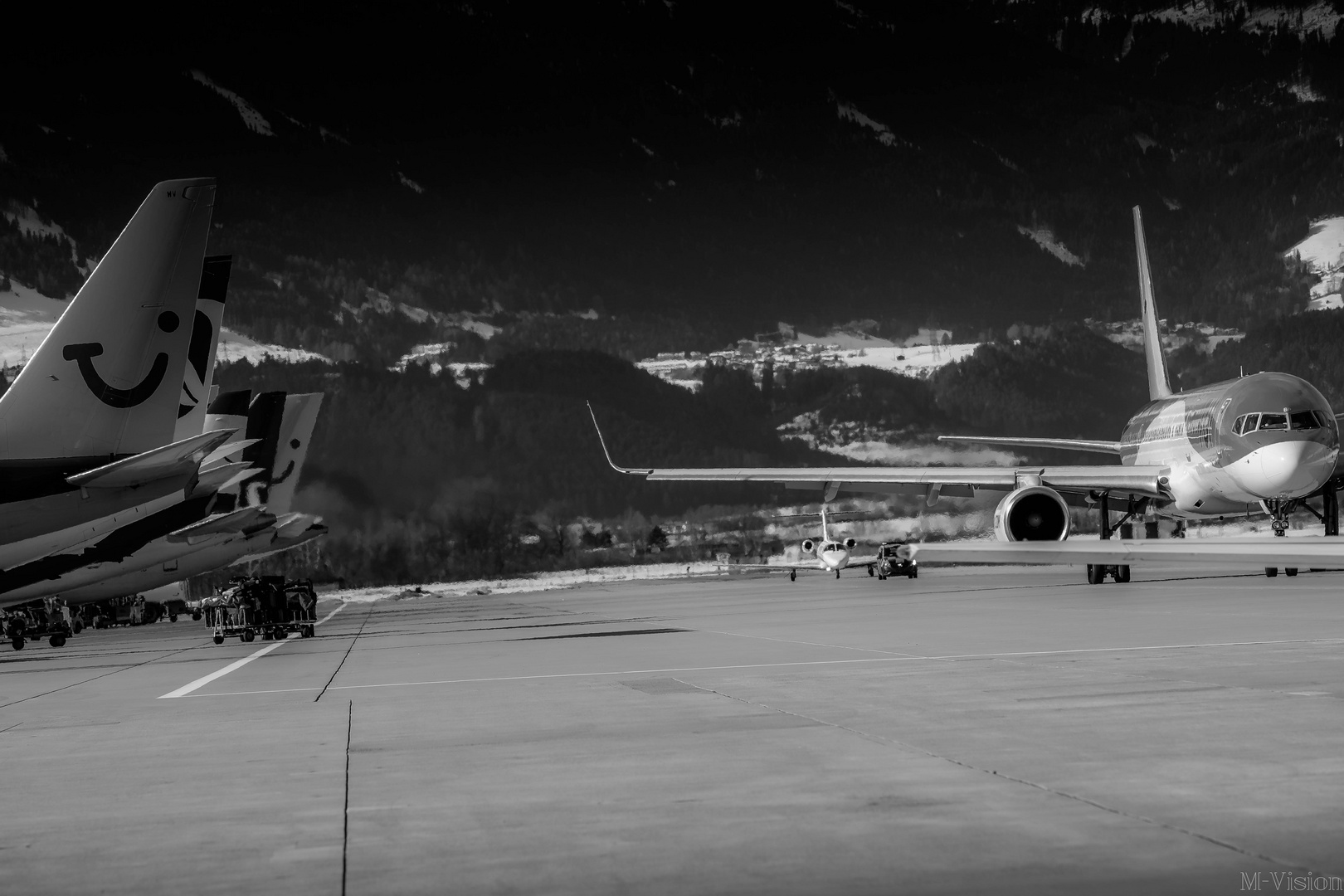 Apron Innsbruck Flughafen