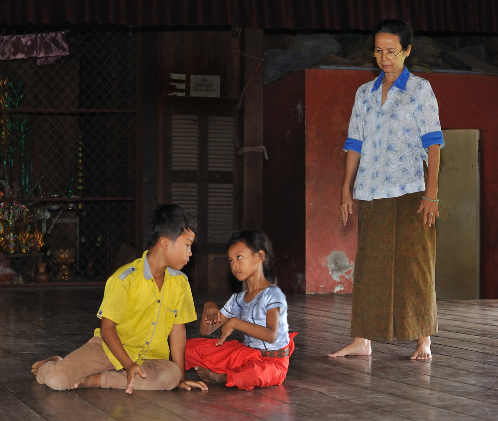 Apsara Dance Class