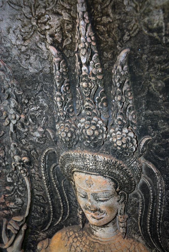 Apsara portrait