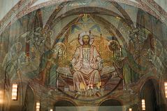 Apsis in St.Nikolaus mit Orgel