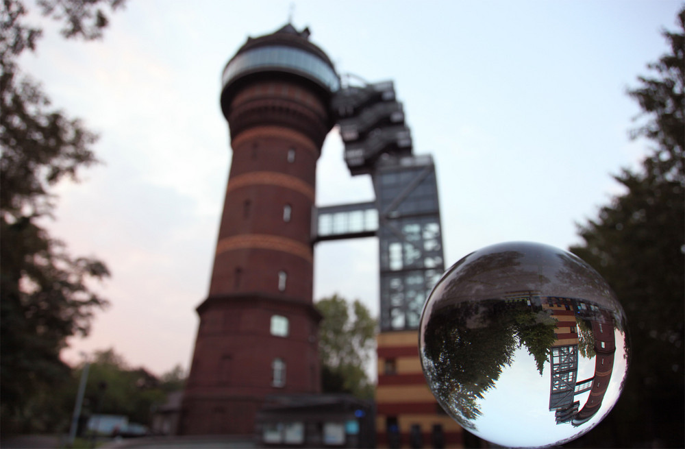 Aquarius Wassermuseum in der Kugel