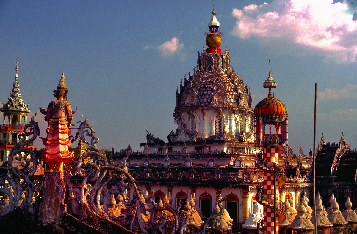 Ar Lane Ngar Sint Temple in Yangon