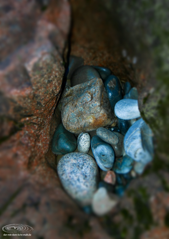 Araki Waterfall Boulders I