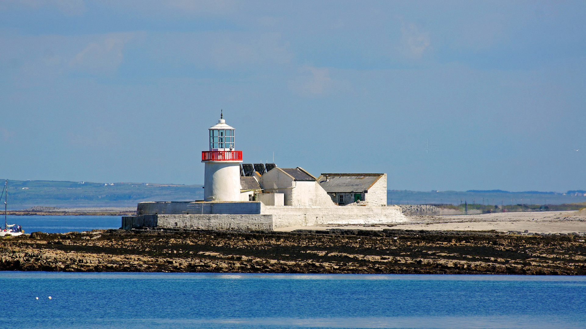 Aran Lighthouse
