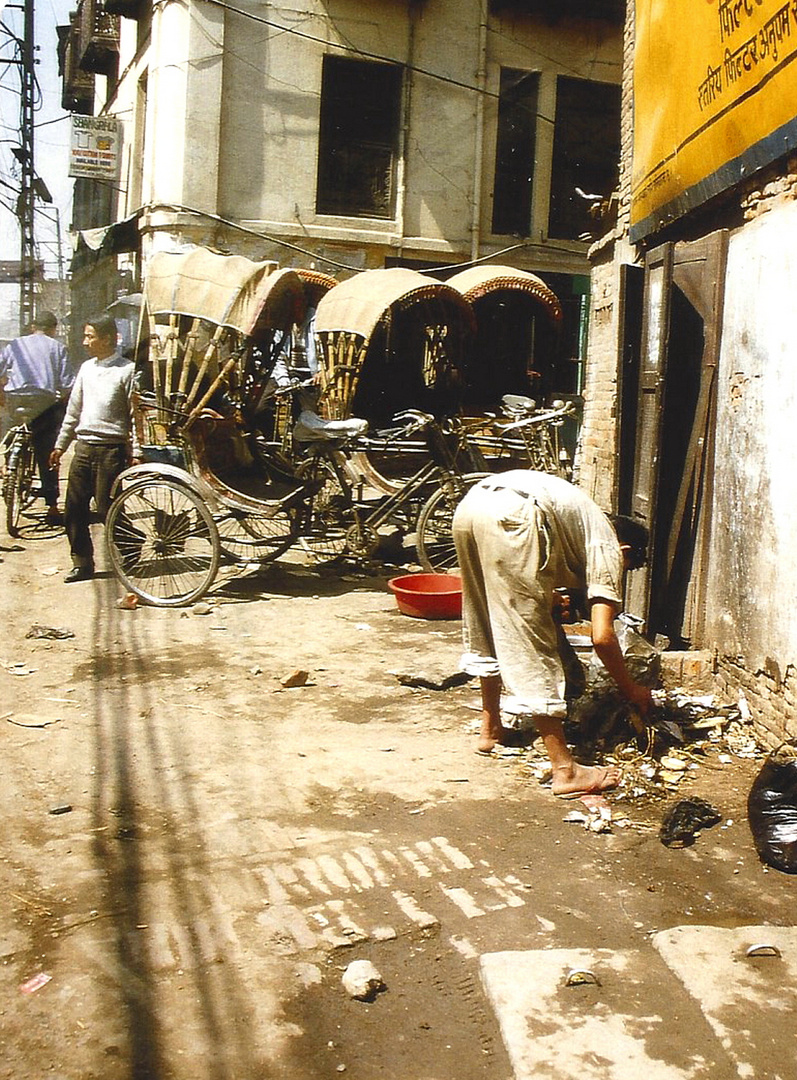 Arbeiten auf den Strassen von Kathmandu