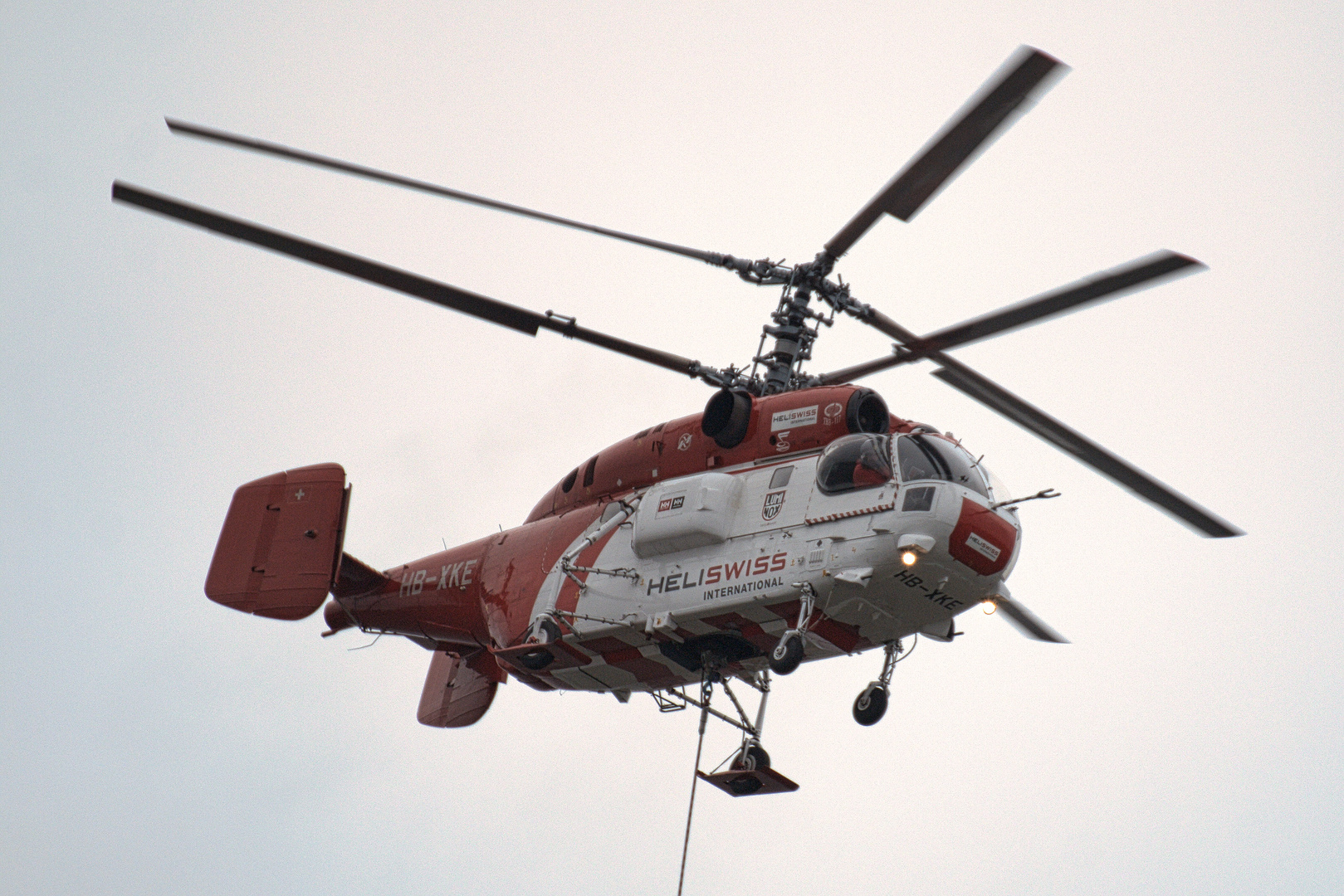 Arbeitshubschrauber im Einsatz Kamow Ka-32