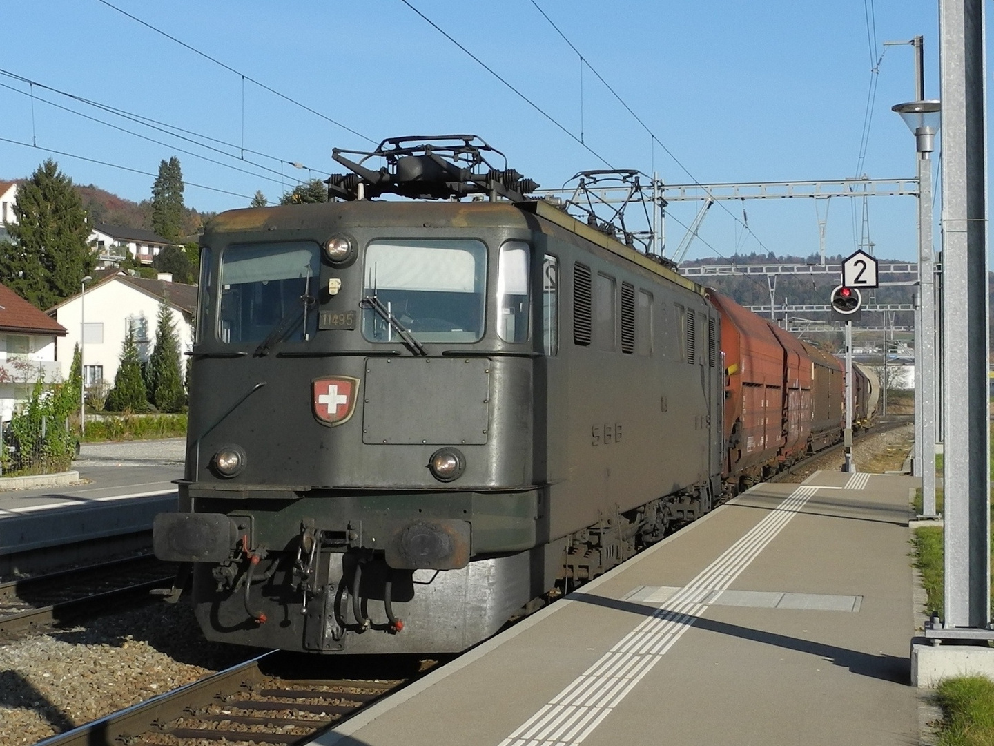 Arbeitspferd der SBB Ae 6/6 11495.