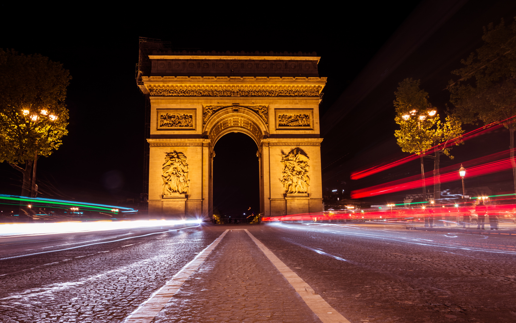 ARC DE TRIOMPHE