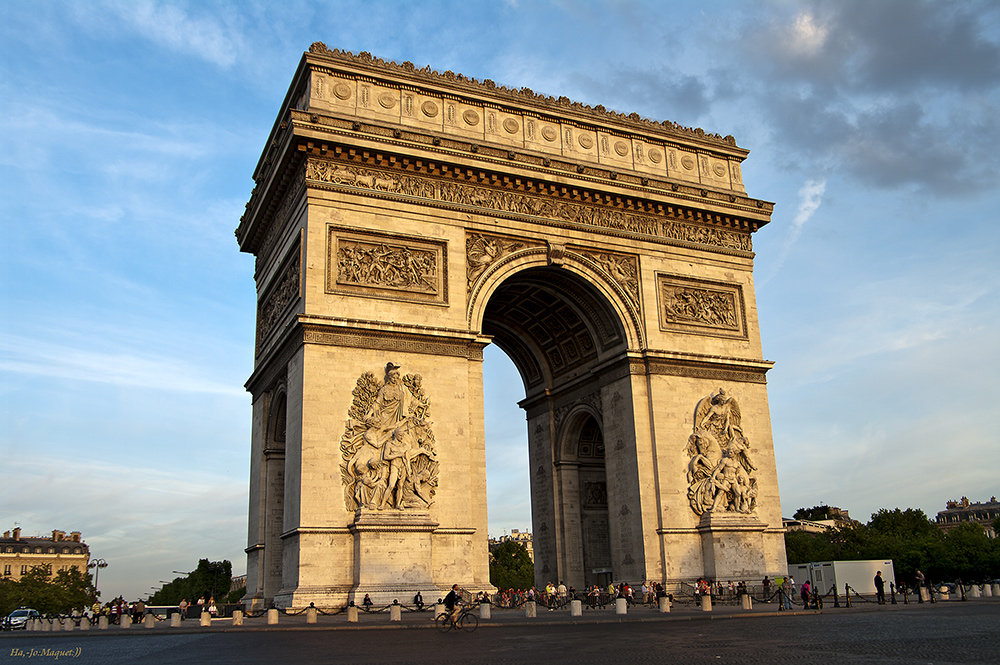 Arc de Triomphe