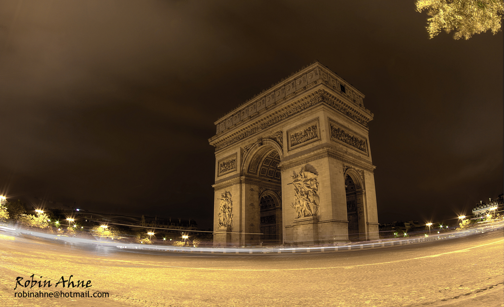 Arc de Triomphe