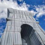 Arc de Triomphe - Christo