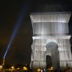 Arc de Triomphe - verhüllt nach Christo und Jeanne-Claude