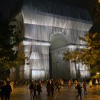 Arc de Triomphe - verhüllt nach Christo und Jeanne-Claude