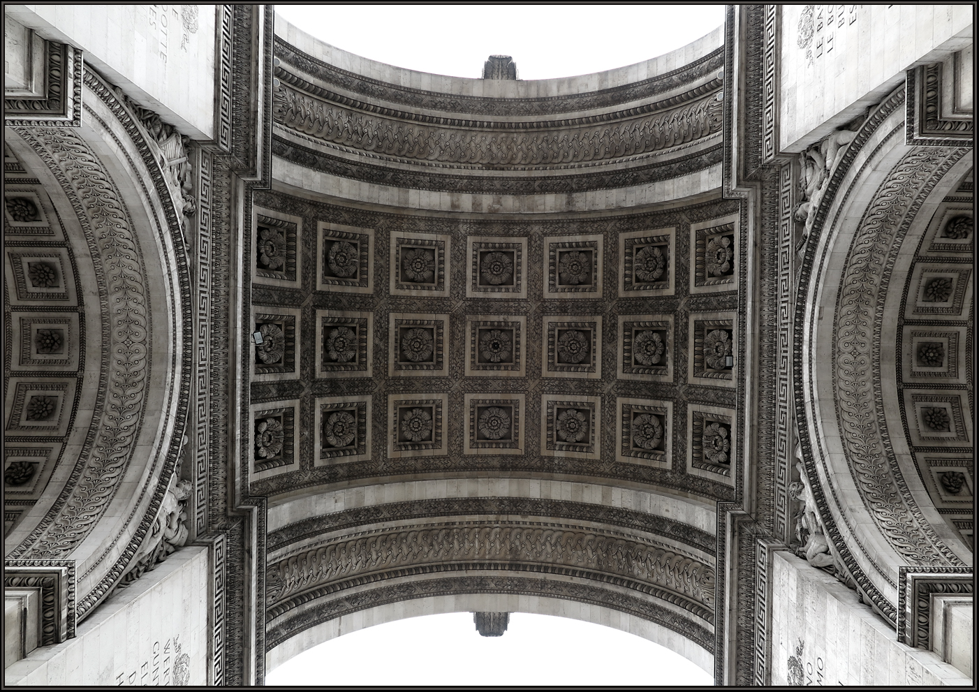 Arc de Triumph - Paris