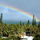 Arc-en-ciel dans la baie du Vallon Dore en Nouvelle Calédonie.